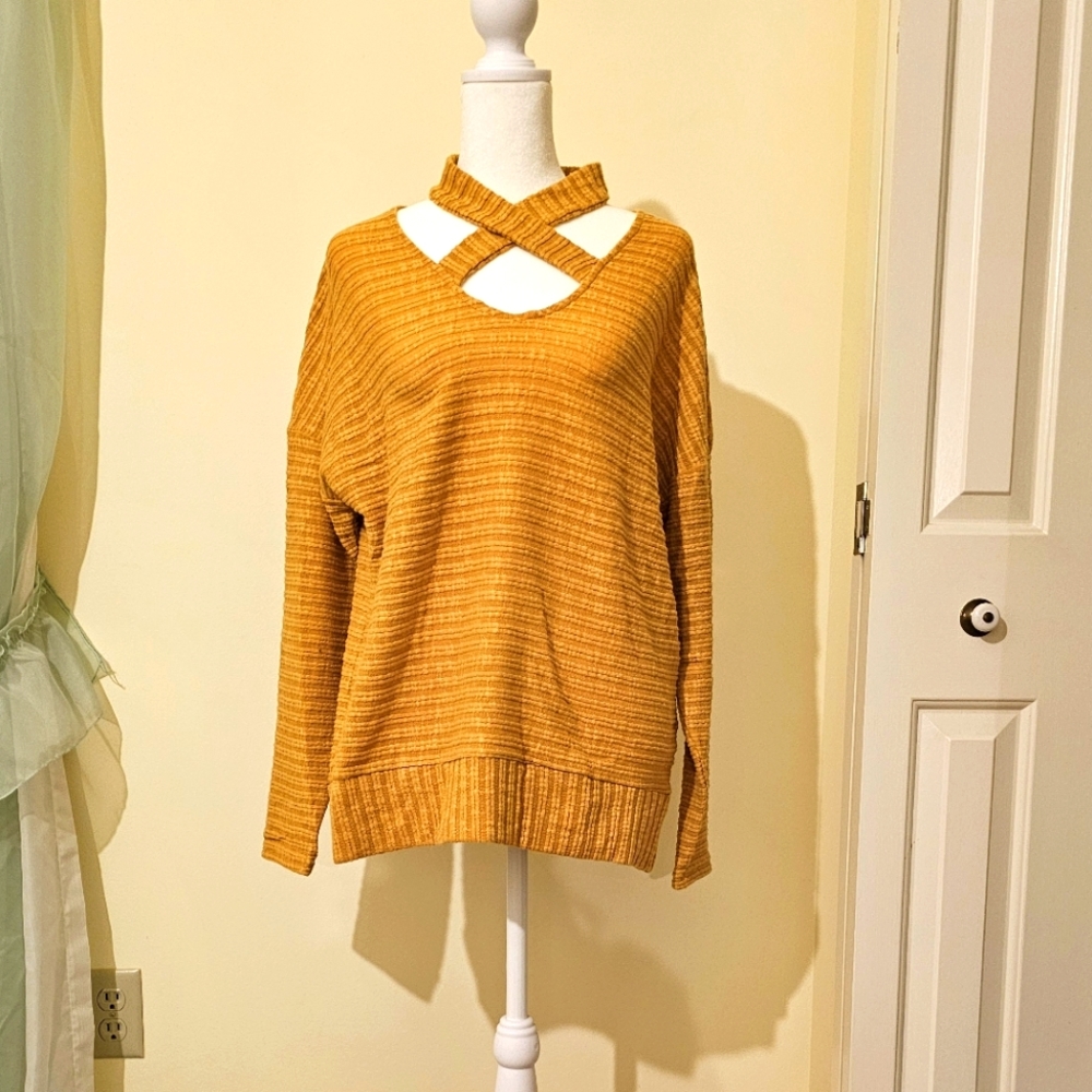 NWT Doe & Rae top